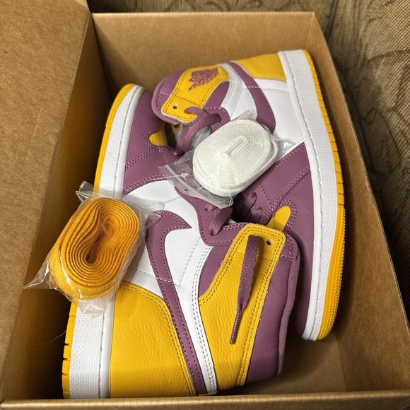 Size 9 - Jordan 1 Retro High OG Brotherhood 2022 VNDS No‎ Box - Picture 9 of 9